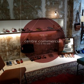 UN DETOUR DANS UN BEAU MAGASIN UN DETOUR DANS UN BEAU MAGASIN