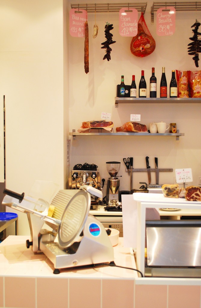 jolideli charcuterie moderne paris by le polyedre 6 669x1024 JOLIDELI, LA CHARCUTERIE MODERNE