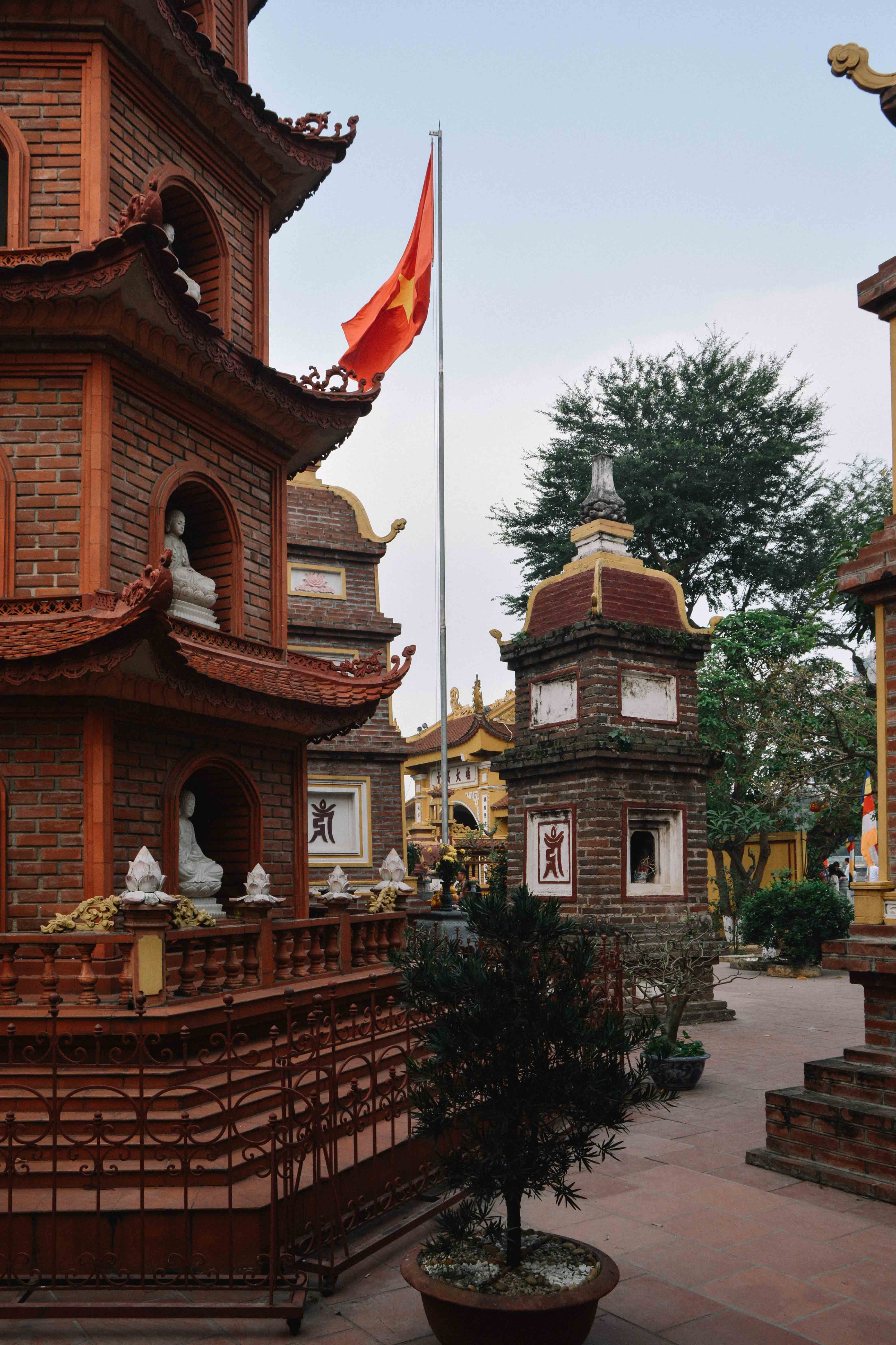 La pagode Tran Quoc à Hanoi au Vietnam