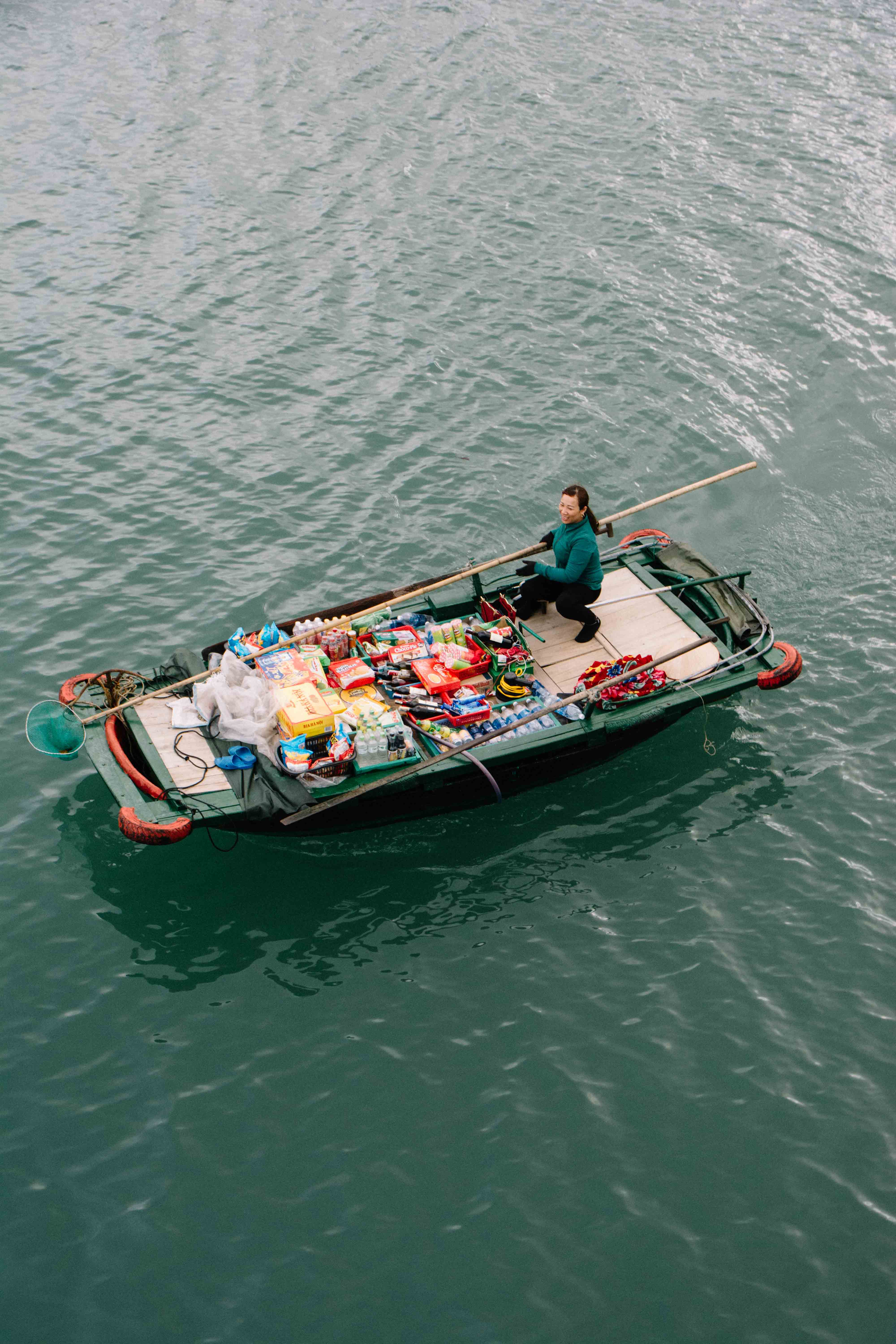 voyage au vietnam avec une croisière sur la baie d'Ha Long
